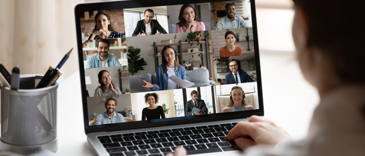 Descubra como se preparar e conduzir reuniões em inglês com mais confiança, mesmo que você ainda não tenha fluência total no idioma